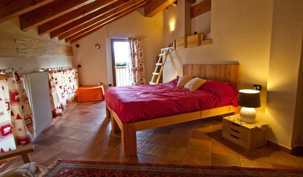 I Picchi Hotel Gressan Kültér fotó